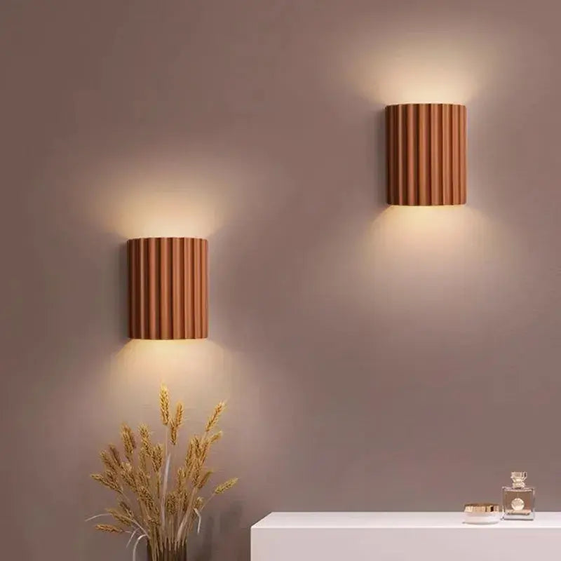 Minimalistische Wandleuchte Macaron – Moderne LED Wandleuchte für Innenräume, Mattweiß, 30x15x10 cm 3