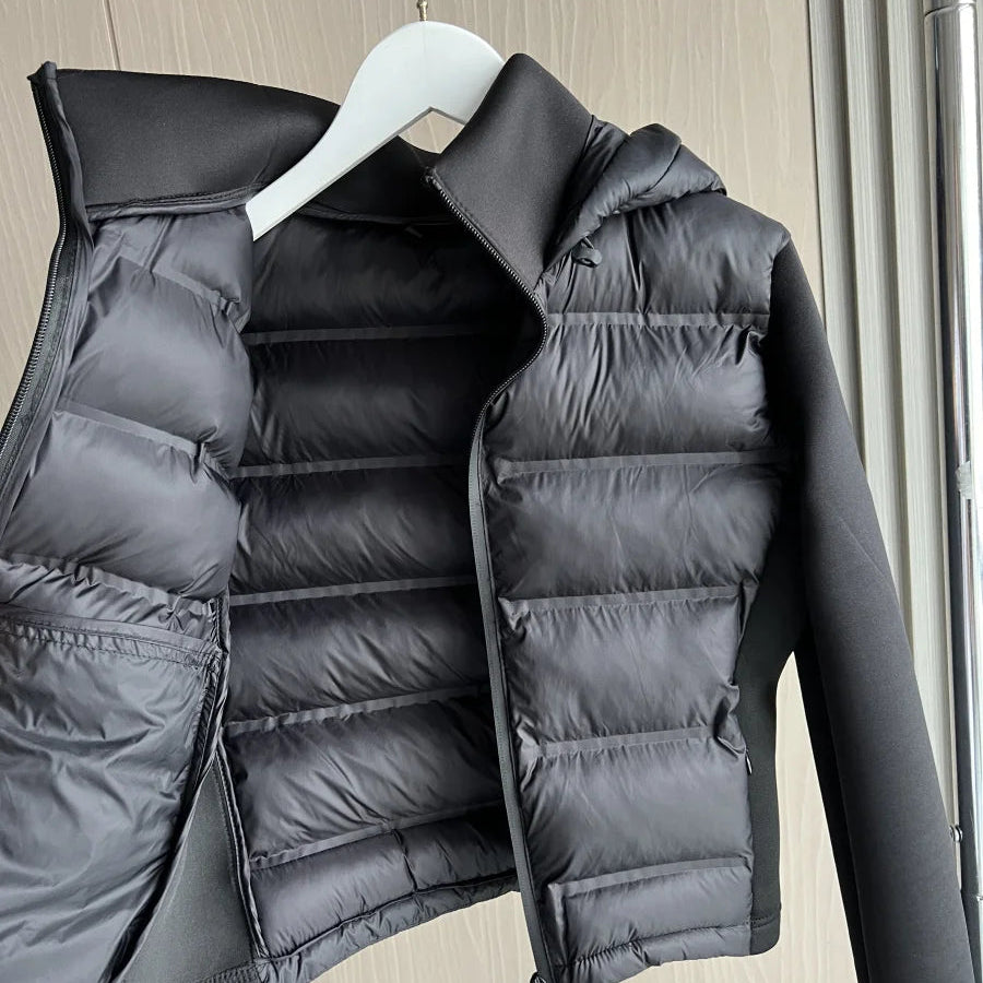 Steppjacke – Wärmende Materialmischung – Kapuze & Zipper – Damen