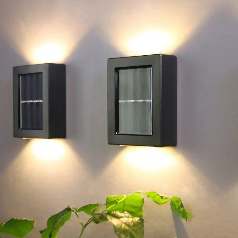 SolarGlow LED Solar Wandlampen – Kabellos, Wetterfest & Stimmungsvolles Licht für Außenbereiche