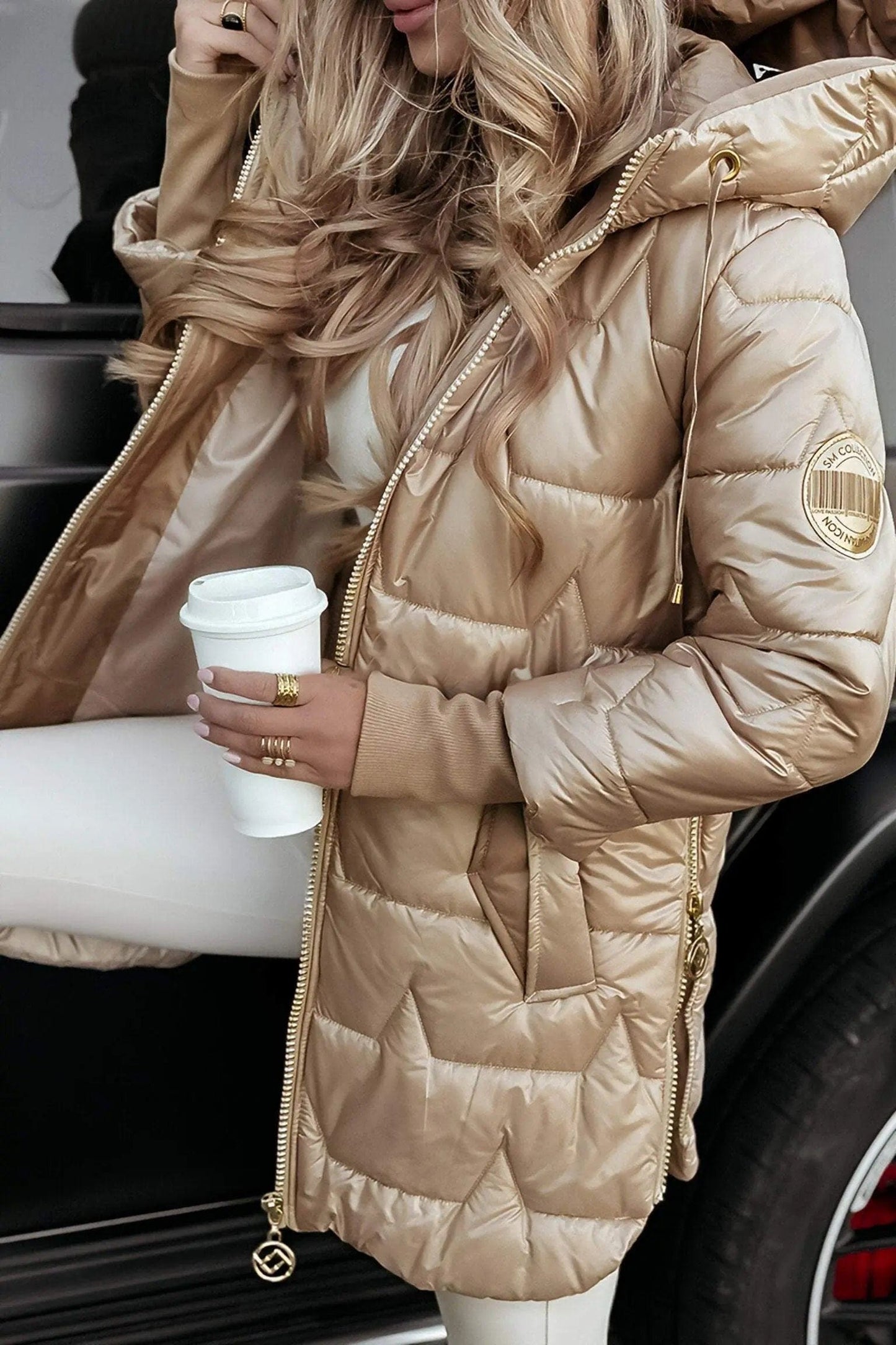 Luxeraum.de Outerwear Damen Pufferjacke mit Kapuze – warm & modern