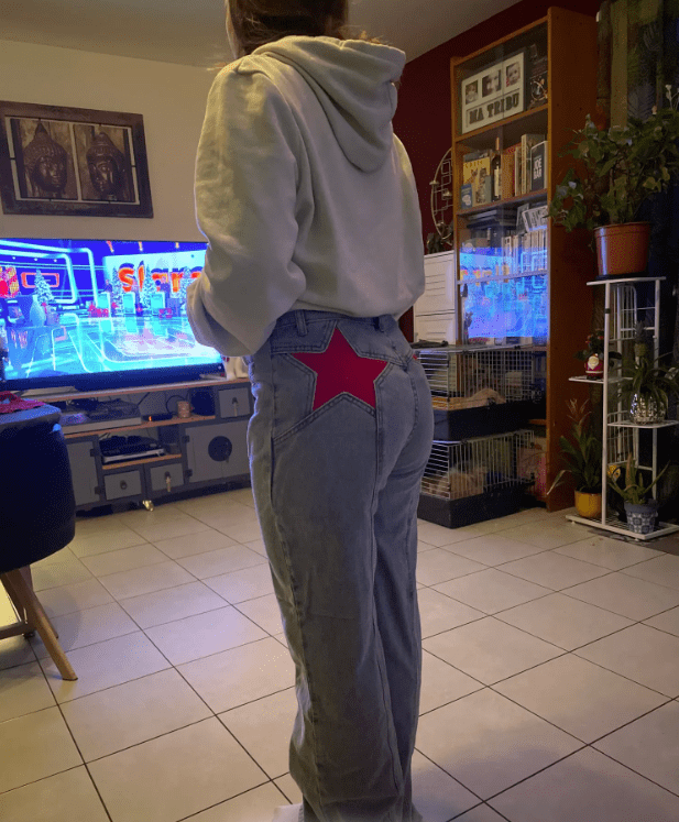 Luxeraum.de Jeggings Baggy Jeans Streetwear – Baumwoll-Denim – Sternendetail & Baggy-Schnitt – Damen