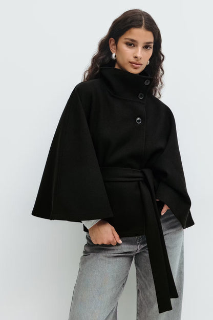 Luxeraum.de Schwarz / S Damen Cape Jacke – elegant, hochwertig und modern