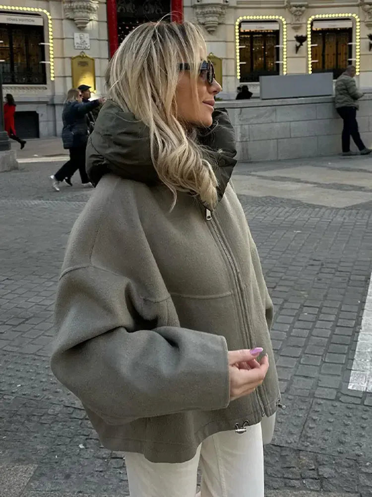 Luxeraum.de Damen Kapuzenjacke Patchwork-Design, modern und hochwertig