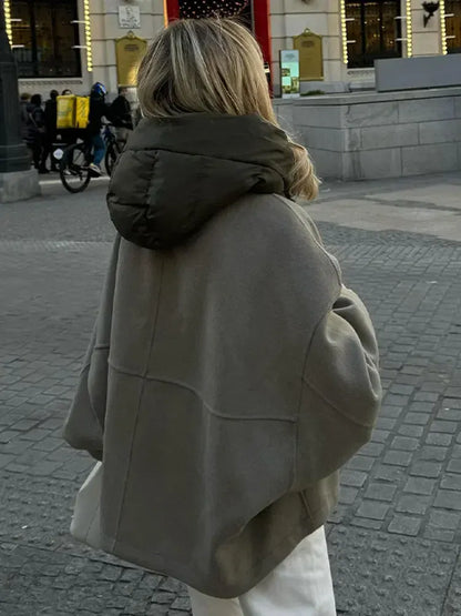 Luxeraum.de Damen Kapuzenjacke Patchwork-Design, modern und hochwertig