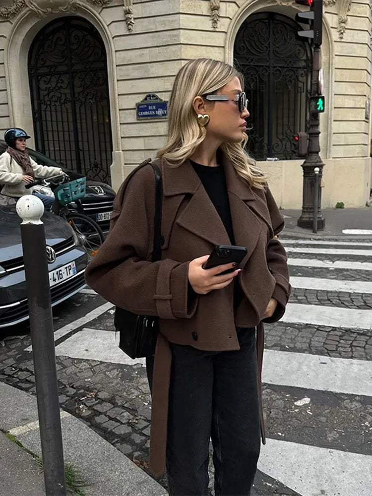 Luxeraum.de Damen Kurzjacke Vintage Look – leicht & modern