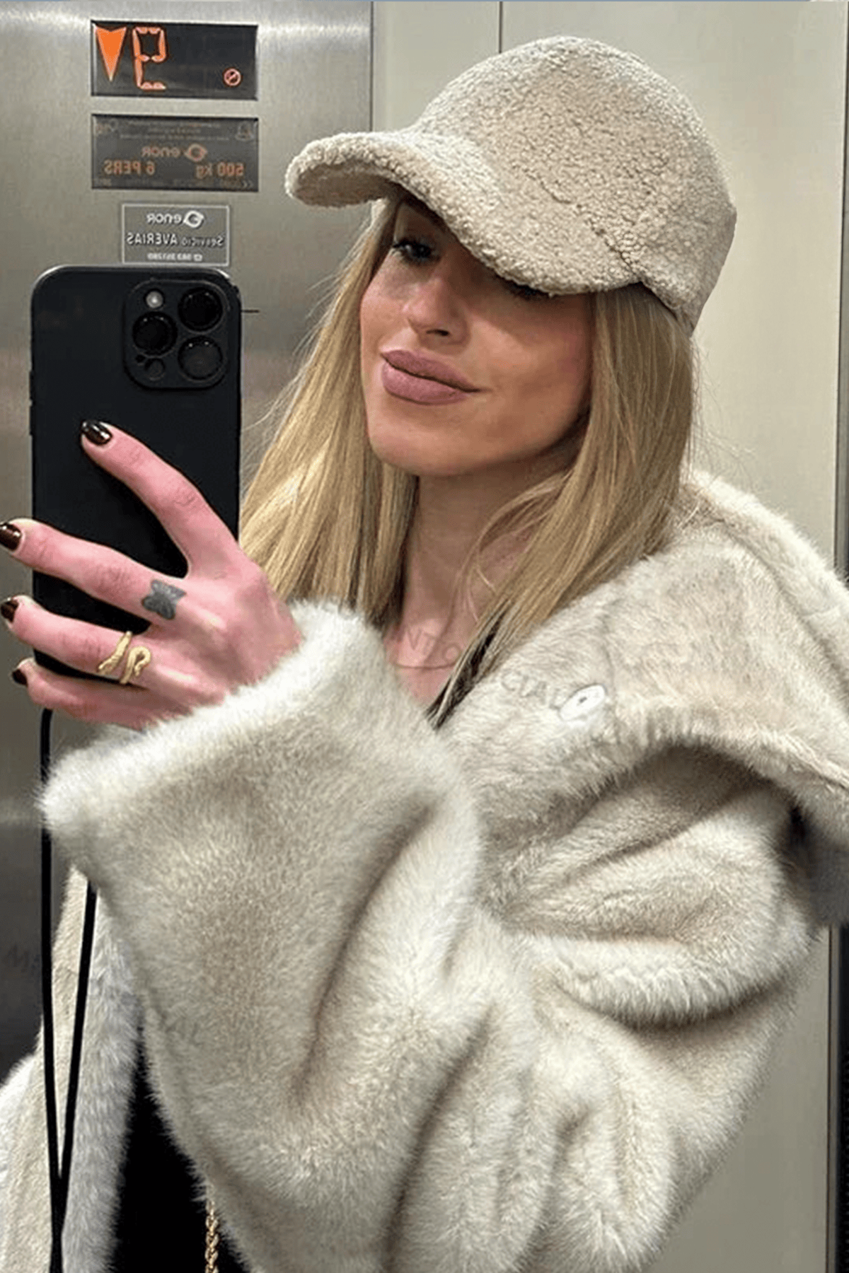 Luxeraum.de Damen Teddy Mantel mit Kapuze – warm & hochwertig