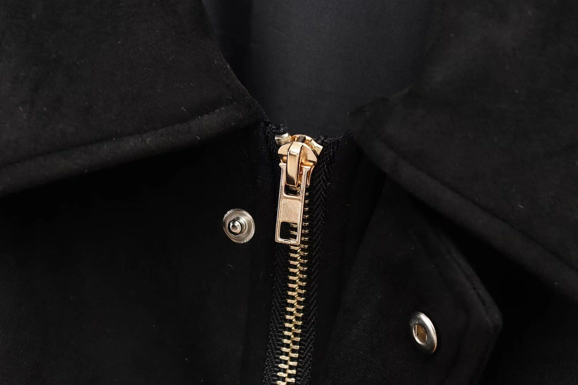 Luxeraum.de Damen Wildlederjacke Oversized – modern und hochwertig