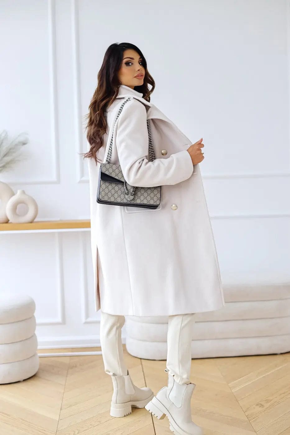 Luxeraum.de Trenchcoat Damen Wollmantel Doppelreihig – Elegant, Warm und Hochwertig