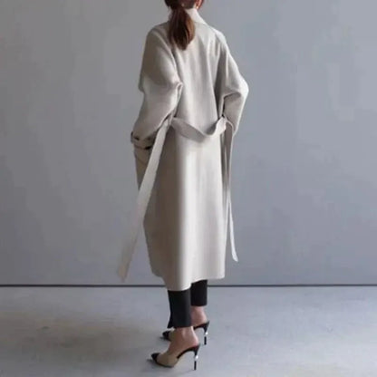 Luxeraum.de Trenchcoat Damen Wollmantel lang – elegant, hochwertig, zeitloses Design