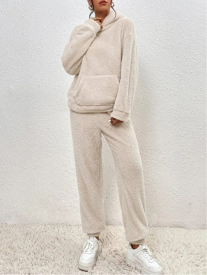 Luxeraum.de Outfit Sets Hausanzug – Weiche Teddy-Oberfläche – Hoodie mit Kapuze & Hose – Damen