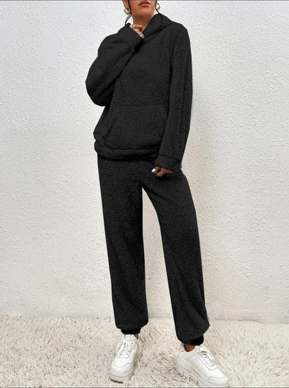 Luxeraum.de Outfit Sets Hausanzug – Weiche Teddy-Oberfläche – Hoodie mit Kapuze & Hose – Damen