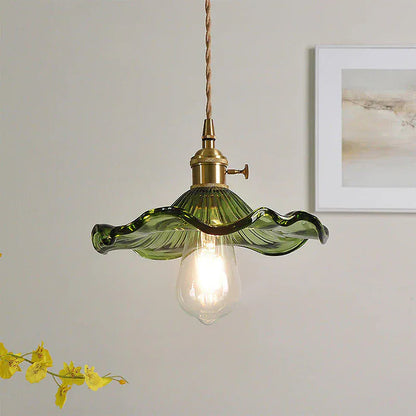 Luxeraum.de Ceiling Light Fixtures Grün / D23cm - H12cm Hibiskus Pendelleuchte - Glas & Messing -  Blumenlampe - Verstellbarer Höhe