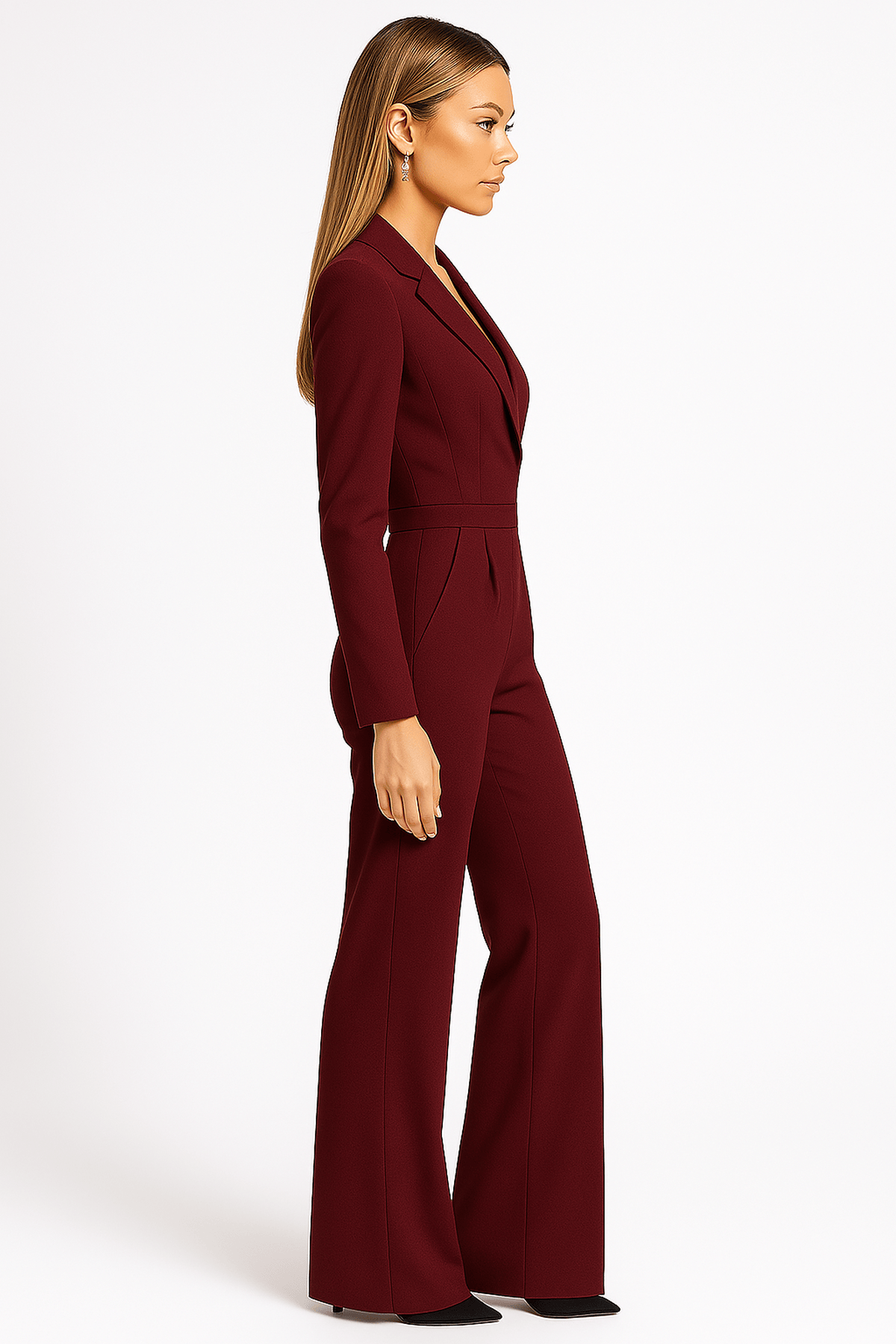 Luxeraum.de One-Pieces Jumpsuit – fließende Silhouette – Wickeloptik & lange Ärmel – Damen