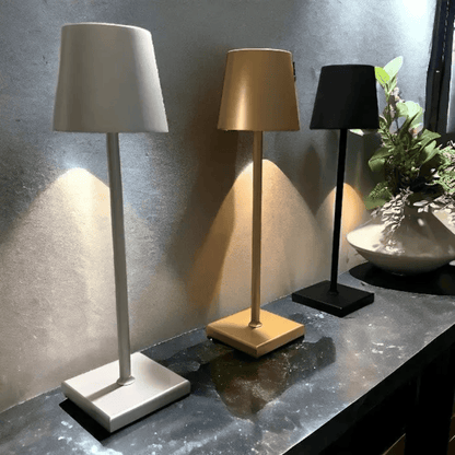 Luxeraum.de Table Lamps Weiß Kabellose LED Tischlampe – Wiederaufladbar - Dimmbar - Wasserfest – Skandinavisches Design