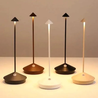 Luxeraum.de Table Lamps Kabellose LED Tischleuchte – Dimmbar, Wasserfest & Wiederaufladbar – Modernes Design