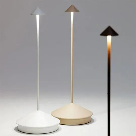 Luxeraum.de Table Lamps Kabellose LED Tischleuchte – Dimmbar, Wasserfest & Wiederaufladbar – Modernes Design