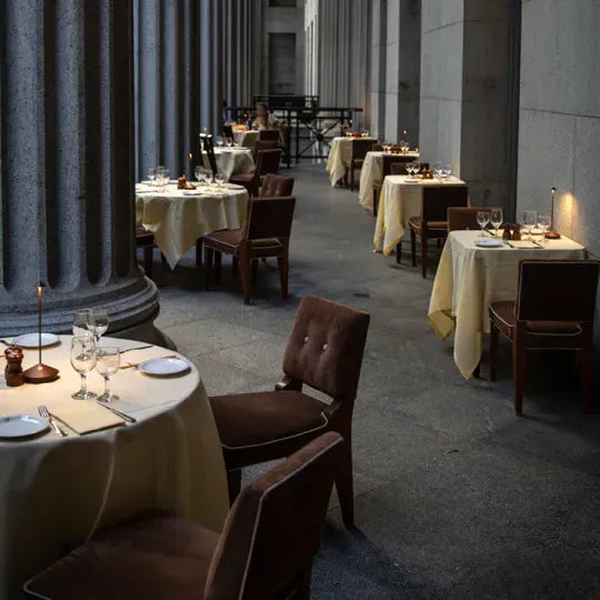 Luxeraum.de Table Lamps Kabellose LED Tischleuchte – Dimmbar, Wasserfest & Wiederaufladbar – Modernes Design