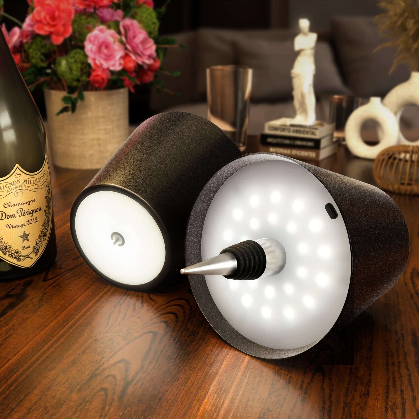 Luxeraum.de Table Lamps LED Flaschenlampe - Wiederaufladbar - Nachhaltige Tischlampe - 3 Lichtmodi