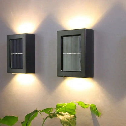 Luxeraum.de Landscape Pathway Lighting LED Solar-Wandleuchte – 3000K - IP65 - Kabellos & Energiesparend - Garten, Terrasse & Balkon