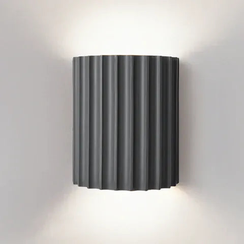 Luxeraum.de Wandleuchten Grau LED Wandleuchte – Geripptes Design – Matt – Minimalistisch