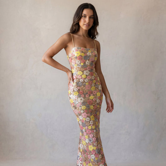 Luxeraum.de Dresses S Maxikleid – Florale Paillettenstickerei – figurbetonte Silhouette & schmale Träger – Damen