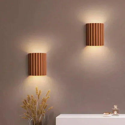 Luxeraum.de Wall Light Fixtures Moderne Harz-Wandlampe - LED Beleuchtung - Wohnzimmer, Schlafzimmer & Flur