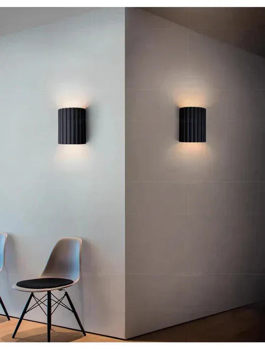 Luxeraum.de Wall Light Fixtures Moderne Harz-Wandlampe - LED Beleuchtung - Wohnzimmer, Schlafzimmer & Flur
