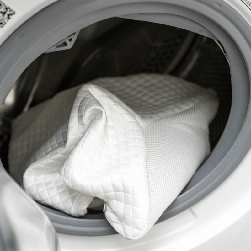 Luxeraum.de Seitenschläfer Kissen Orthopädisches Nackenkissen für Seitenschläfer – Ergonomisches Memory Foam Kissen gegen Nackenschmerzen