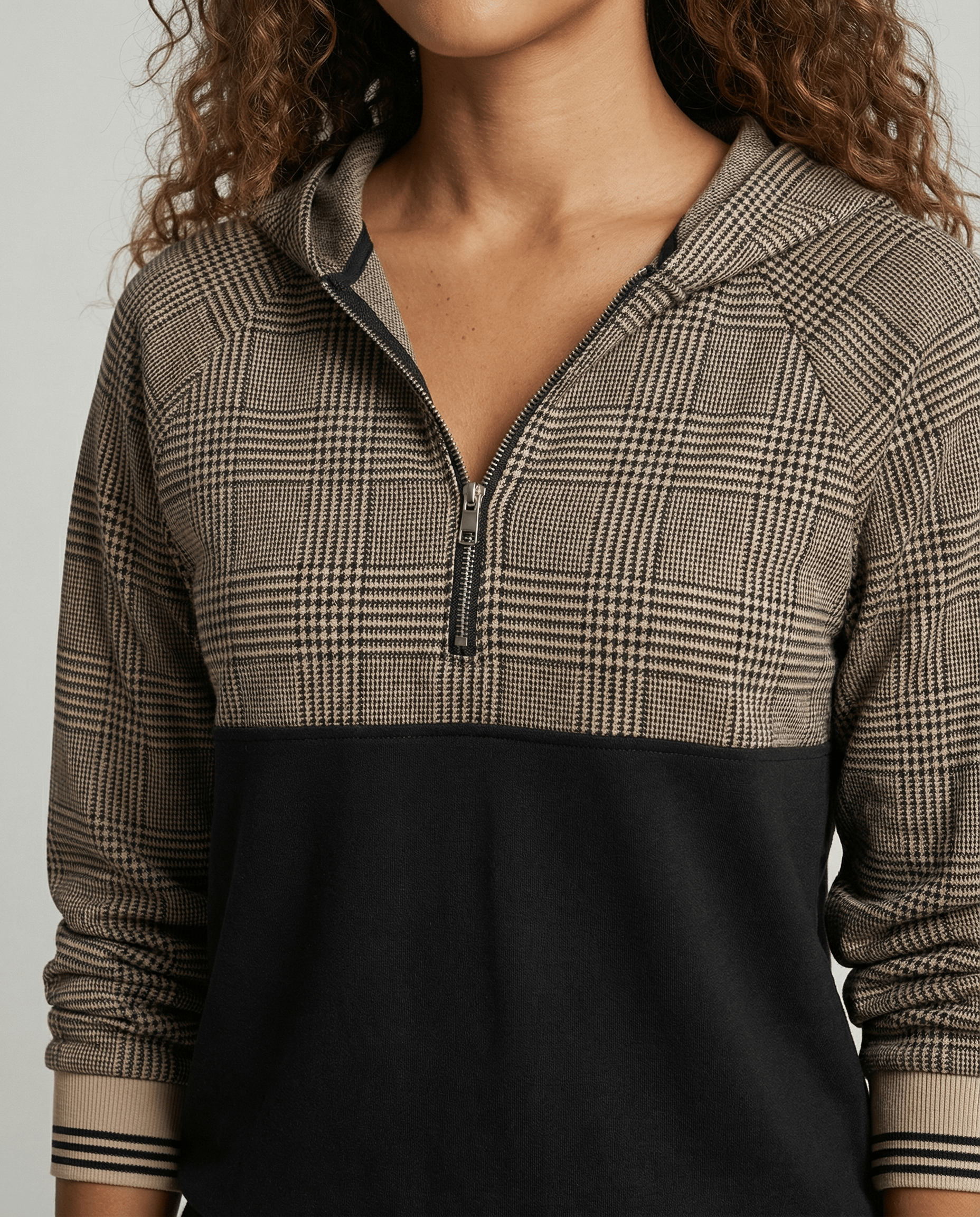 Luxeraum.de Clothing Sandsberg – Premium Damen Jogginganzug, Bequeme Passform