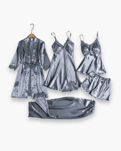 Luxeraum.de Pajamas Hellblau / S Schlafanzug-Set – Mehrteiliges Design – Elegante Silhouette – Damen