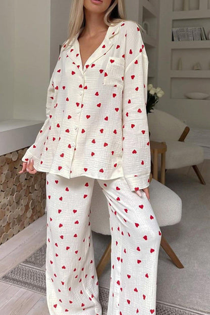 Luxeraum.de Pajamas Schlafanzug Set – Weiches Gewebe – Herzmuster & Knopfleiste – Damen