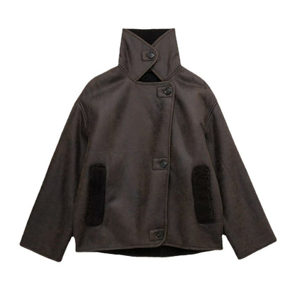 Luxeraum.de Coats & Jackets Teddyjacke – Materialmix aus Schaffell & Kunstleder – strukturierte Silhouette – Damen