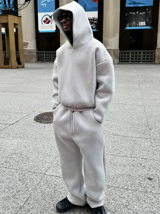 Luxeraum.de Activewear Trainingsanzug – Atmungsaktive Stoffmischung – Oversized Hoodie & Jogginghose – Herren