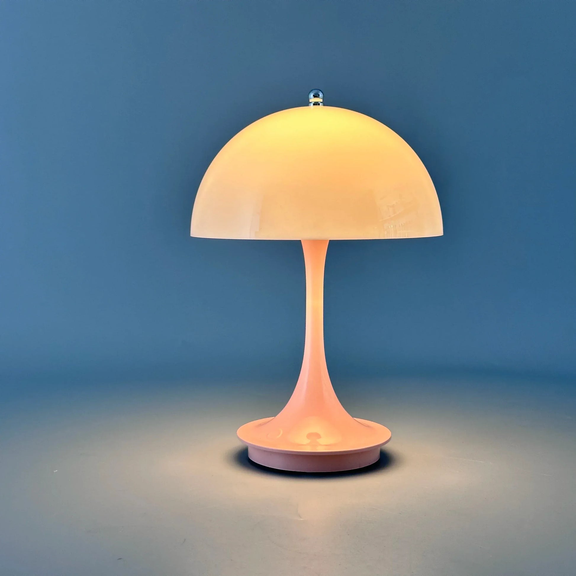 Luxeraum.de Table Lamps Rosa Wiederaufladbare LED Pilz Tischlampe - 3 Farbmodi - Dimmfunktion - Portabel - Modern