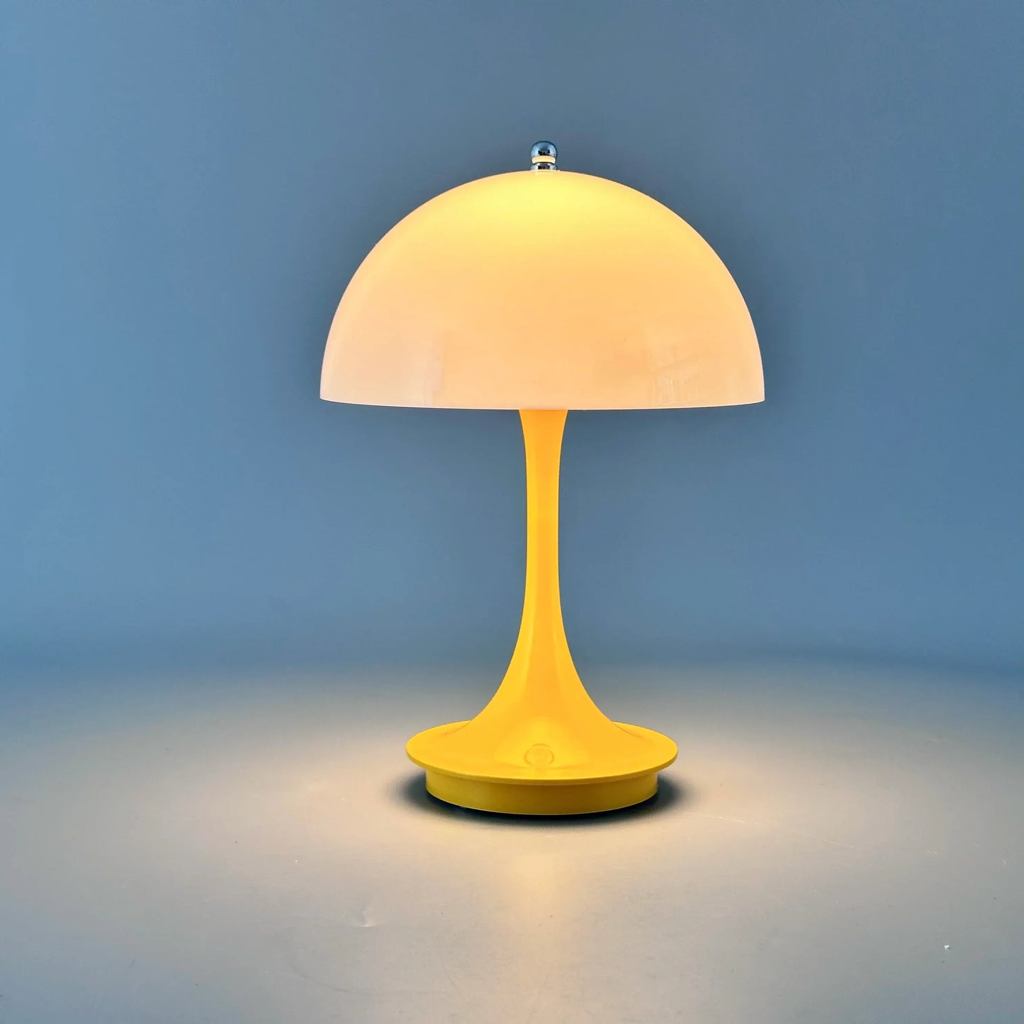 Luxeraum.de Table Lamps Gelb Wiederaufladbare LED Pilz Tischlampe - 3 Farbmodi - Dimmfunktion - Portabel - Modern
