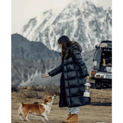 Luxeraum.de Puffer Jackets Schwarz / S Winterjacke – Daunenfüllung – Gesteppte Konstruktion mit hohem Kragen – Damen