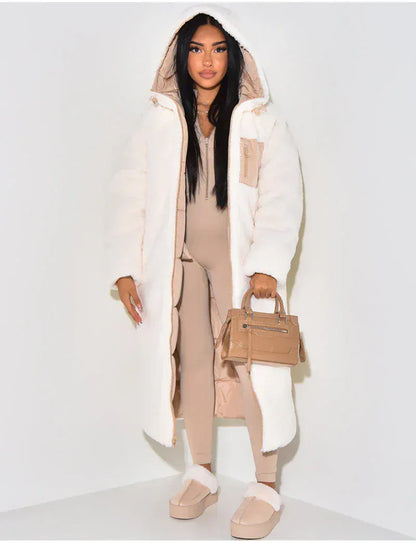 Luxeraum.de Puffer Jackets Winterjacke – isolierender Materialmix – Umkehrbares Design mit Kapuze – Damen